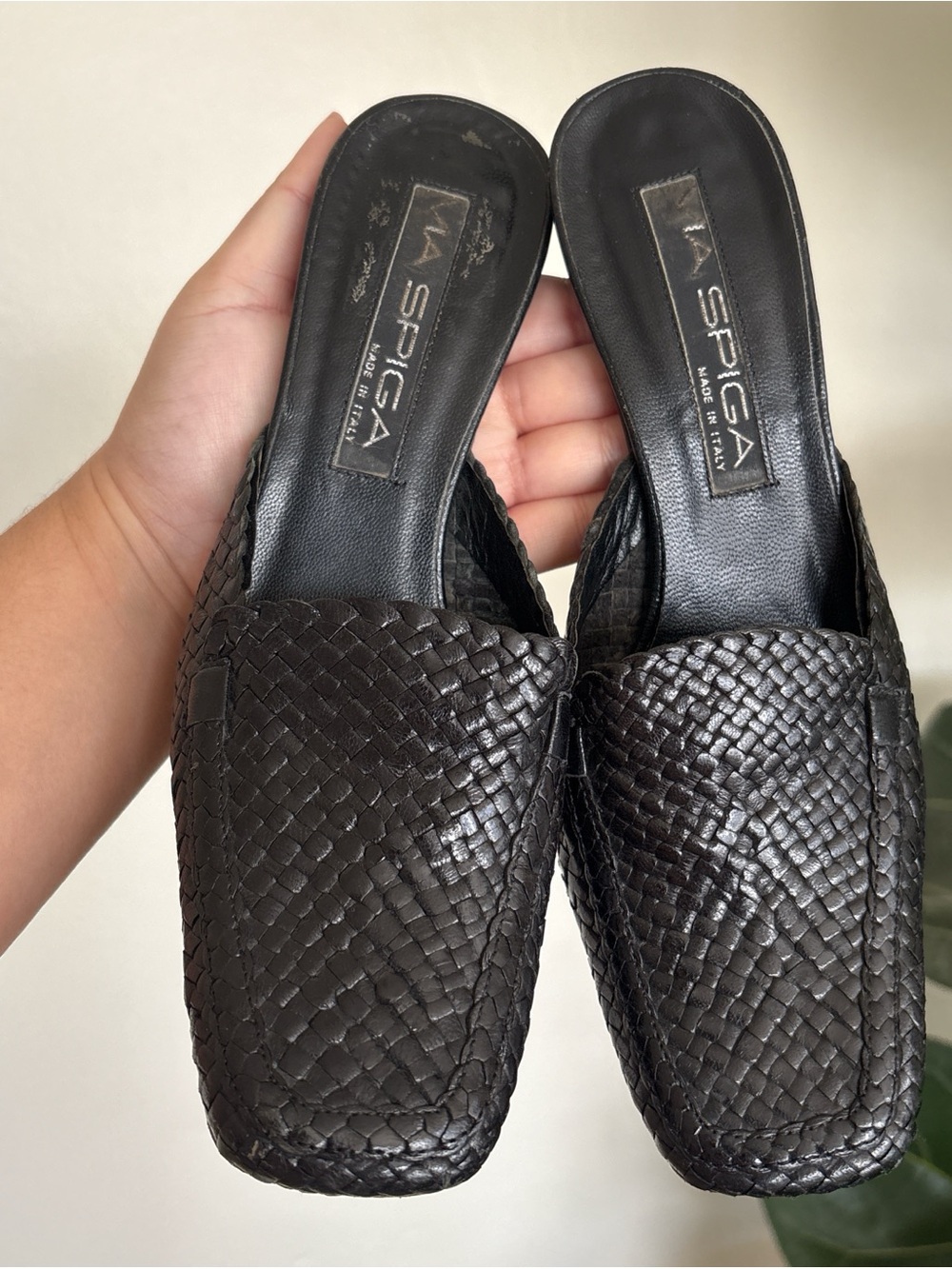 Via SPIGA Woven Slide Mules